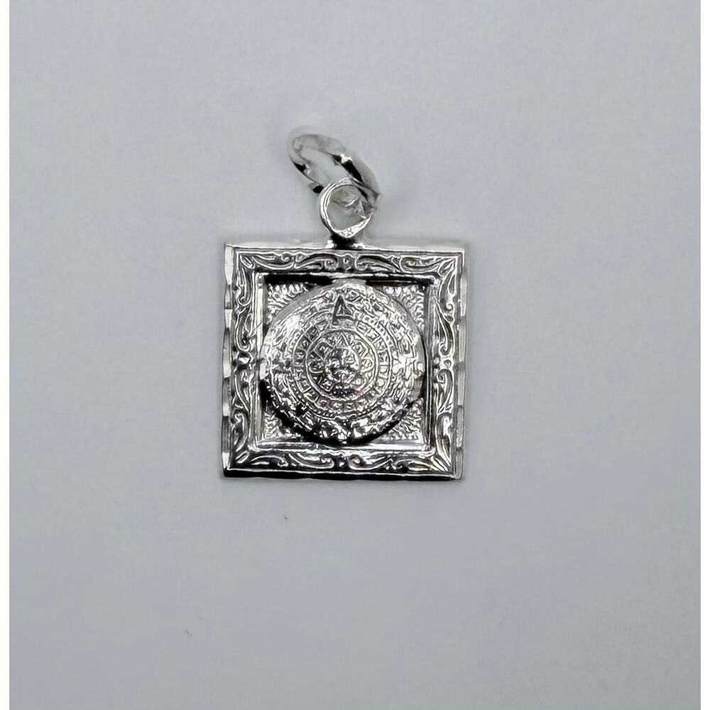 Vintage 925 Sterling Silver Mayan Calendar Pendant